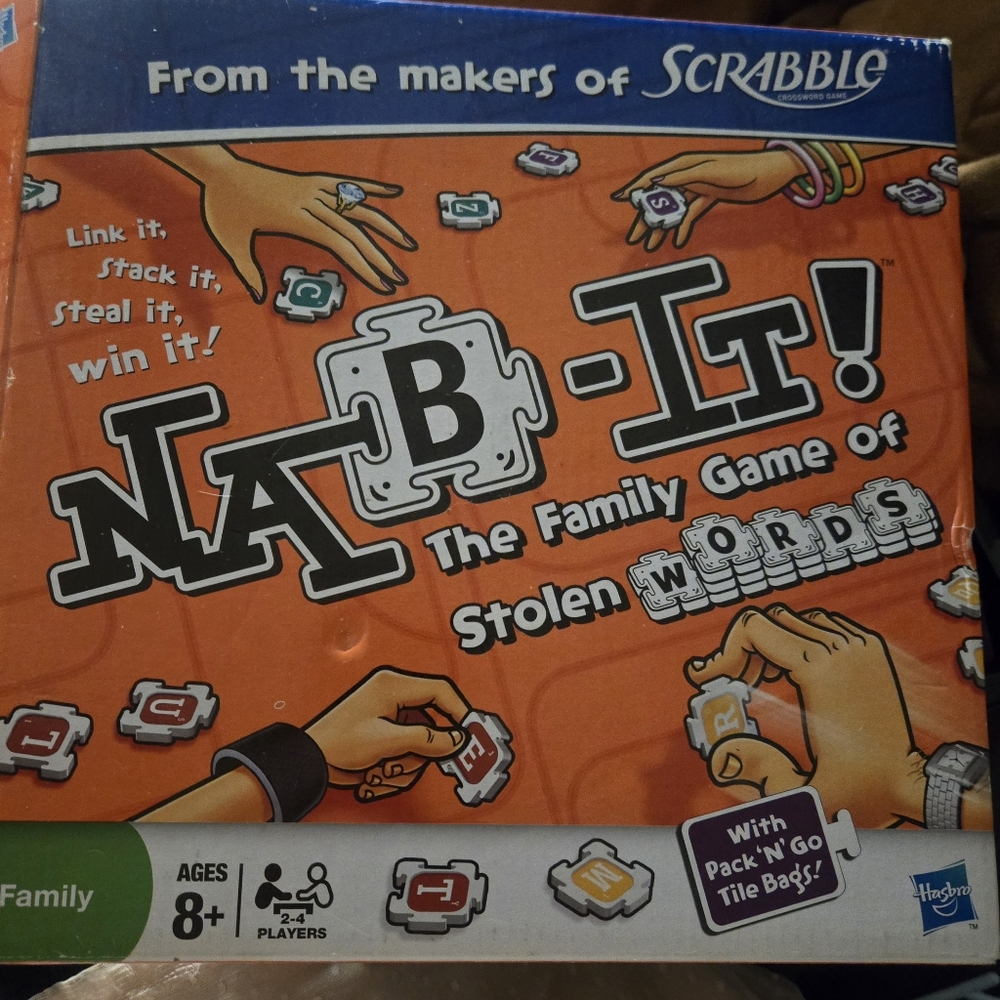 Nab-It Board game from the makers of Scrabble